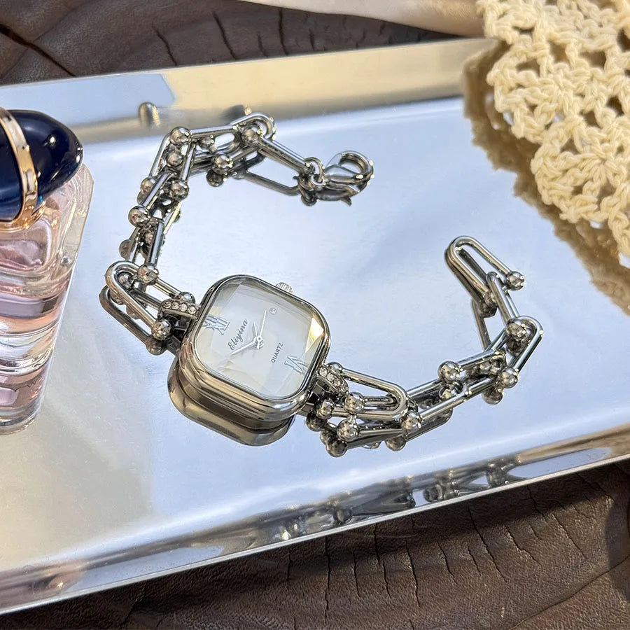 Ceas de damă cu brățară din sticlă multifațetată